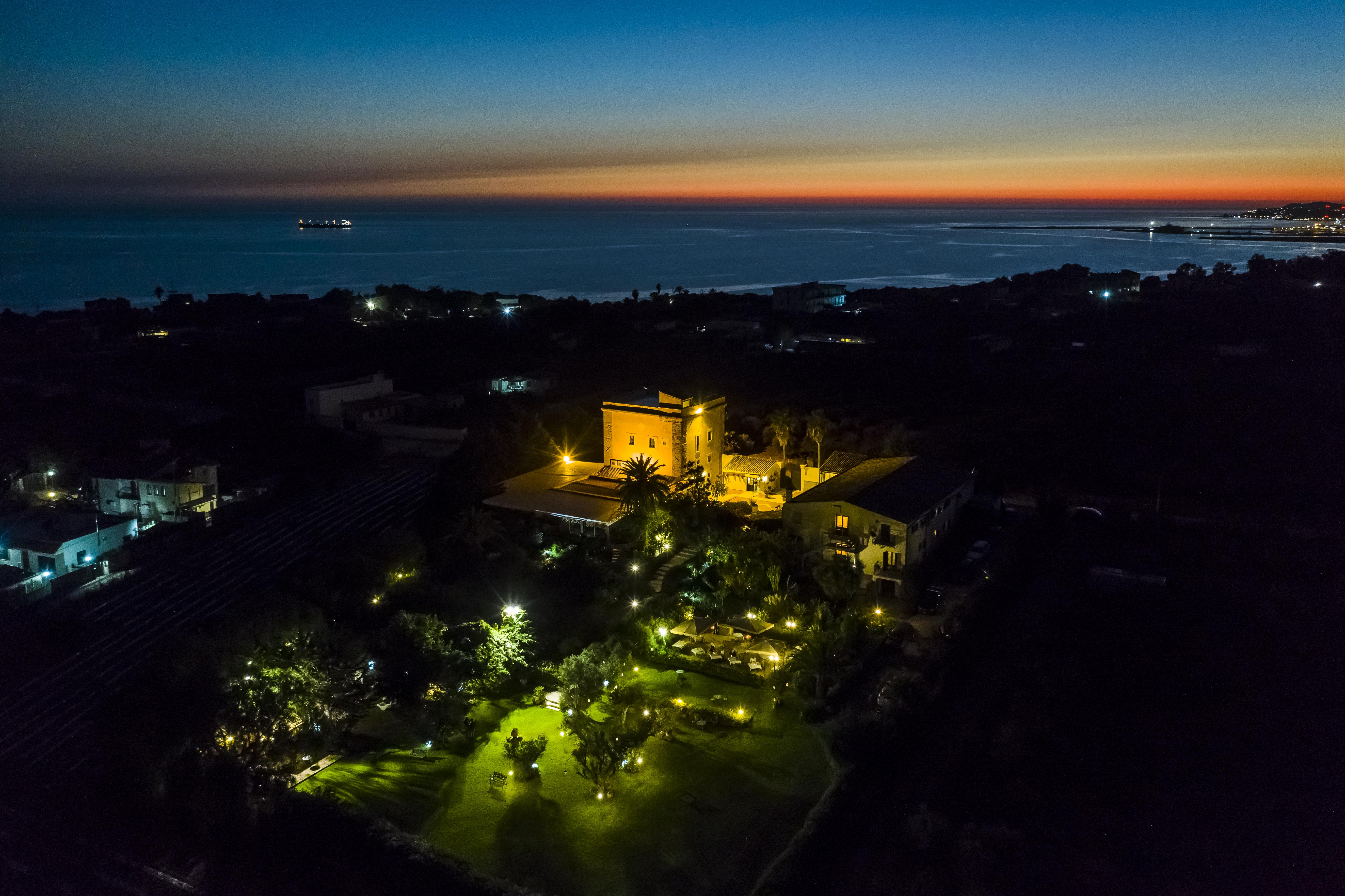 Foresteria Baglio Della Luna Hotel 4*