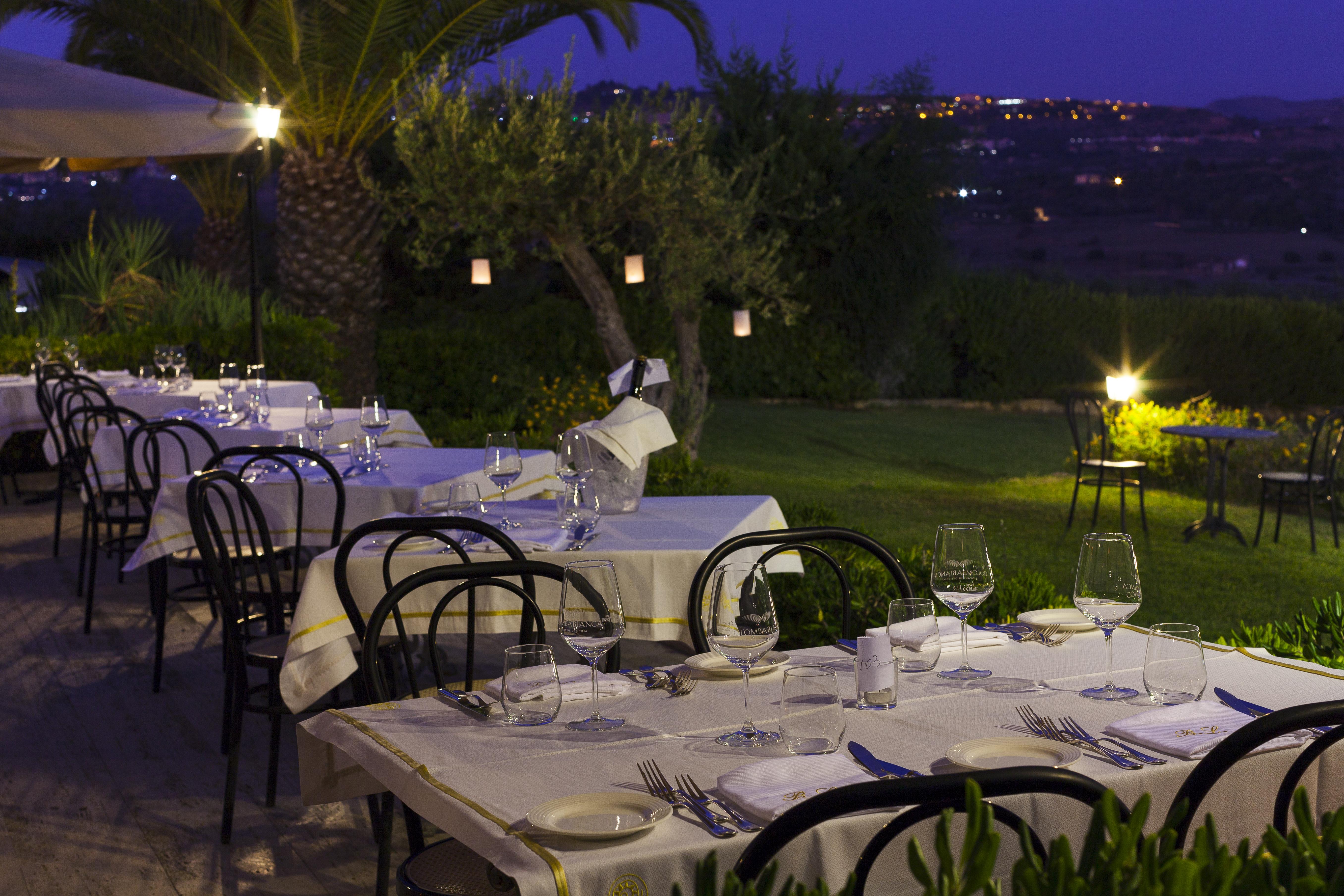 Hotel Foresteria Baglio Della Luna 4*
